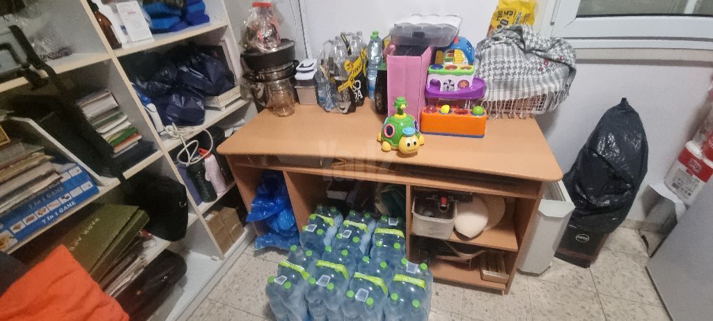 שולחן