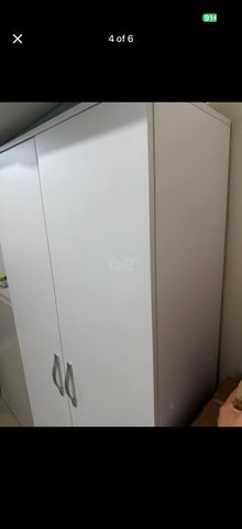 ארון בגדים