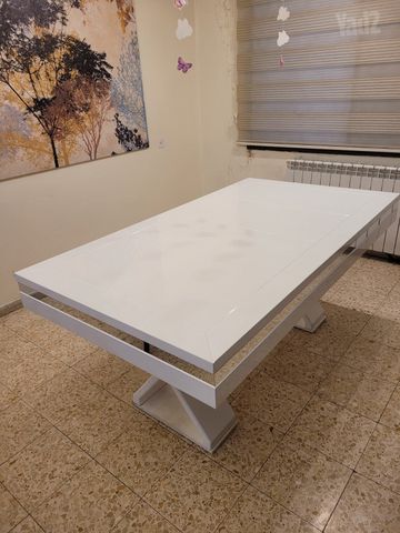 שלחן לסלון