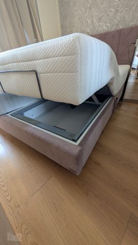 Doctor Gav electric double bed