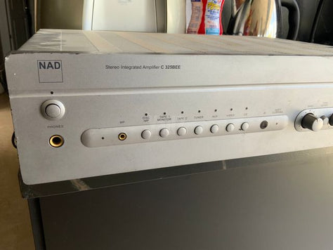 מגבר NAD