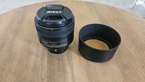 Nikon 85mm f1.8