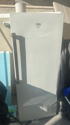 מקפיא 6 מגירות BEKO