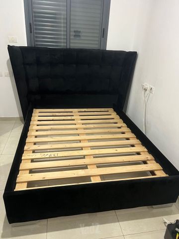 מיטה זוגית