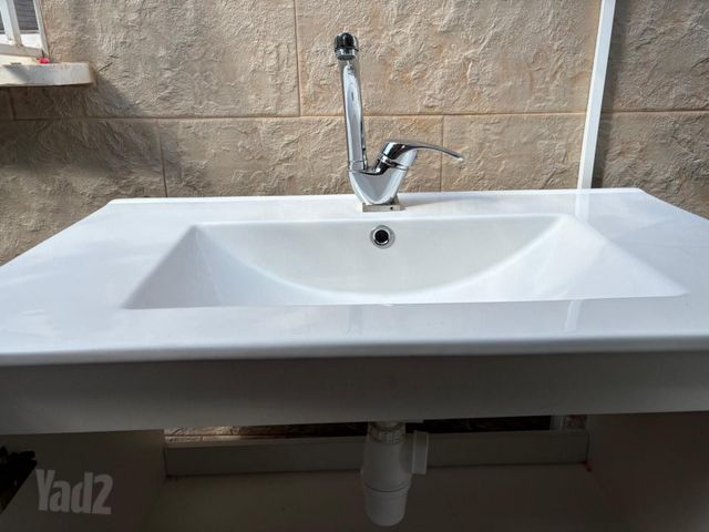 ארון אמבטיה