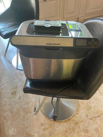 מכונת לחם של Morphy Richards.