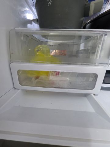 מקרר 4 דלתות