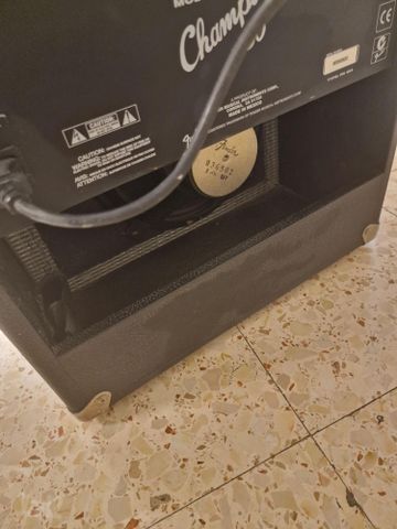 מגבר לגיטרה