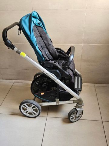 עגלת תינוק Joie Chrome