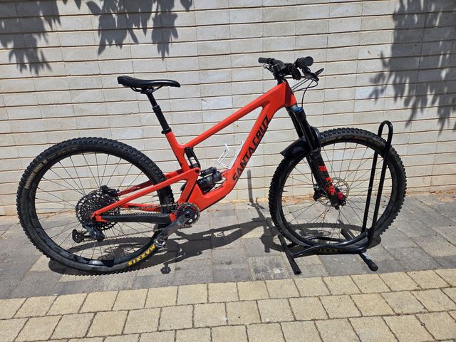 Santa Cruz Hightower Carbon