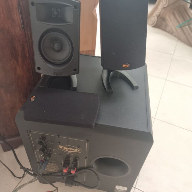 מ"ע רמקולים קליפס
