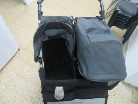 עגלת תאומים