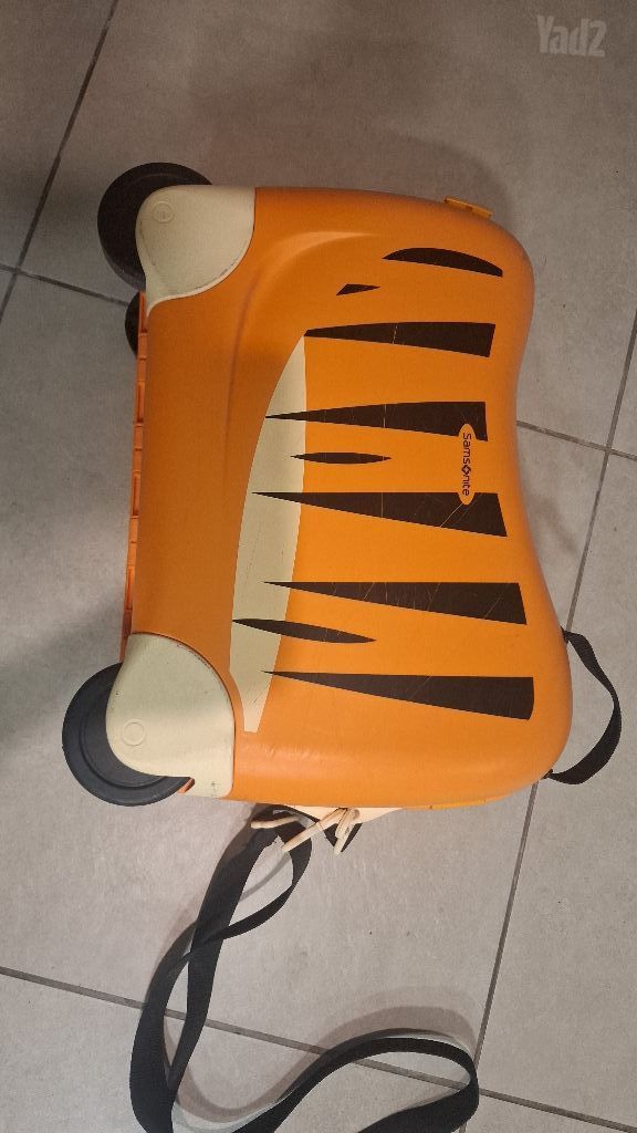 מזוודה לילדים samsonite