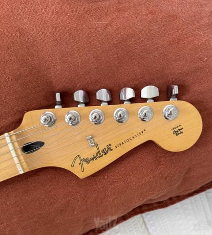 fender player I Stratocaster