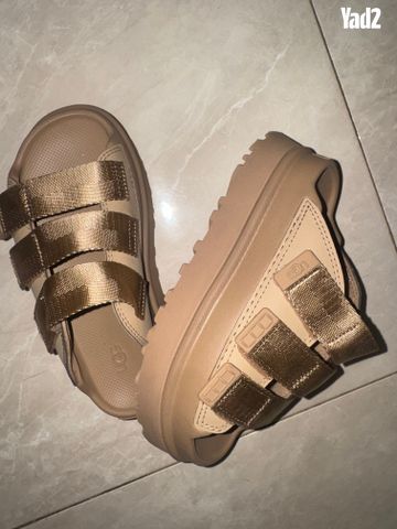 Ugg
