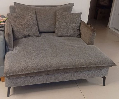לוב סיט -Love seat