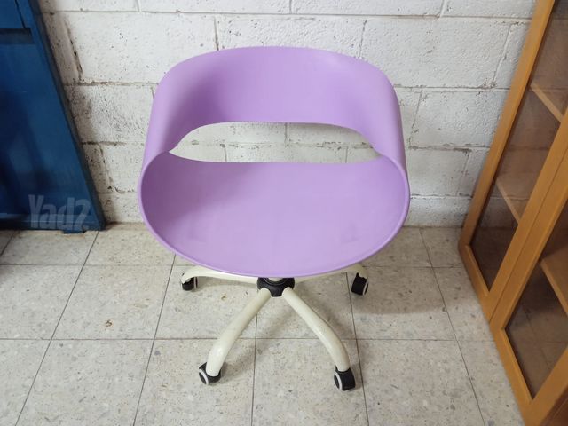 כיסא מעצבים
