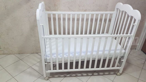 מיטת תינוק