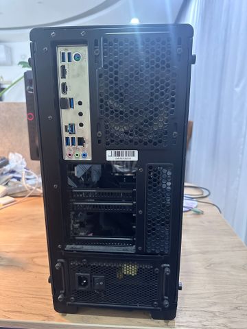 (Ryzen 9 3900X/64GB RAM)