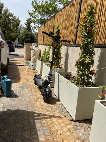 קורקינט חשמלי 52/18