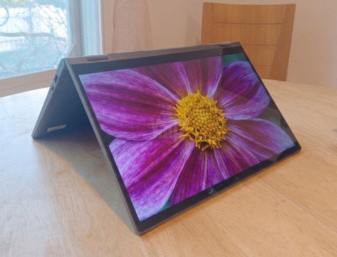 Lenovo Yoga i7 – מסך 360°