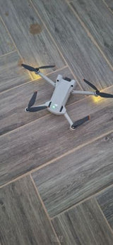 רחפן dji mini 3 pro