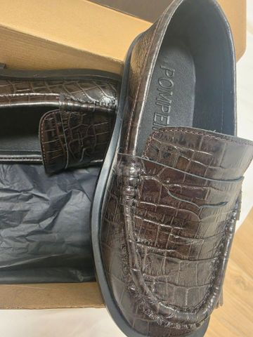 נעלי  pompeii vega loafers