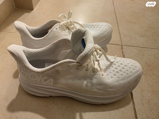 נעלי hoka לבנות Clifton 9