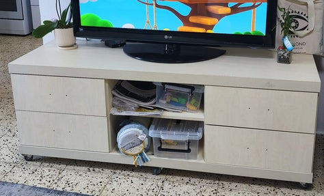שידה מעץ מלא