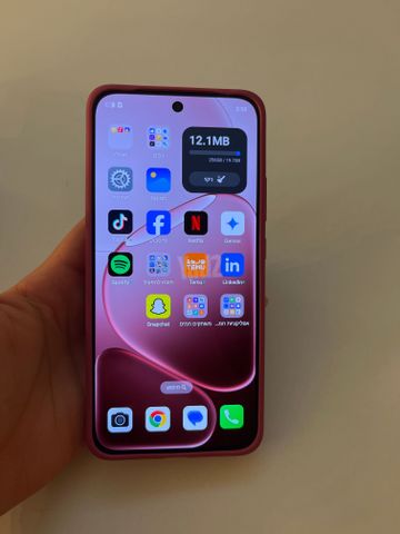 Oppo A6 pro 256 g
