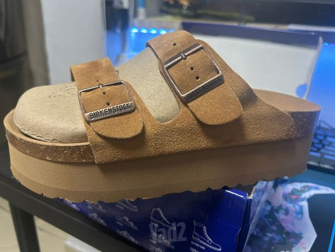 BIRKENSTOCK נעל