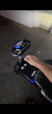 קולנועית נטענת