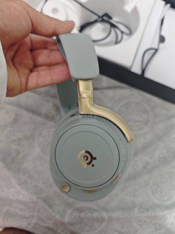 SteelSeries Nova Elite