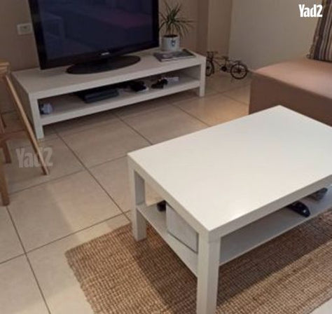שולחן קפה + מזנון תואם