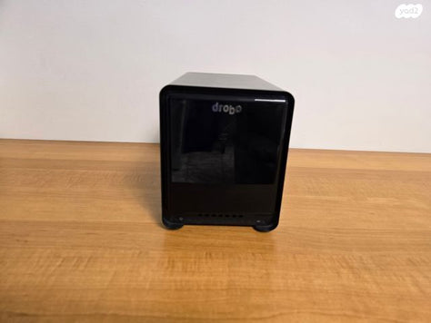 אחסון Drobo 5D