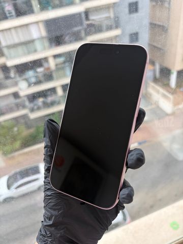 אייפון 15 ורוד