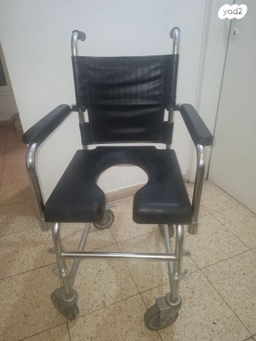 כסא מקלחת
