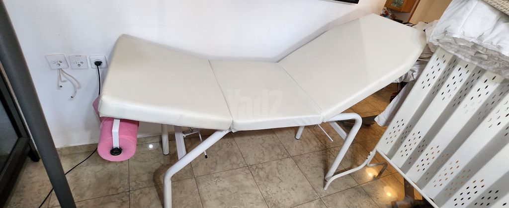 מיטת טיפולים