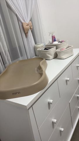שידת החתלה