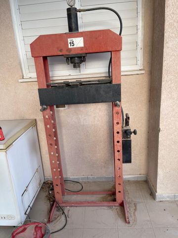 Hydraulic Shop Press