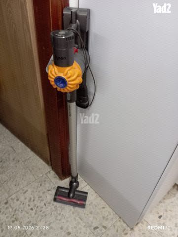 שואב אבק v6