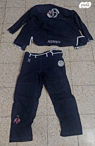 חליפה