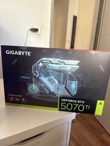 Rtx 5070 ti gigabyte Gaming oc