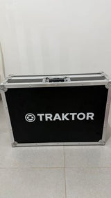 Traktor s4 mk3