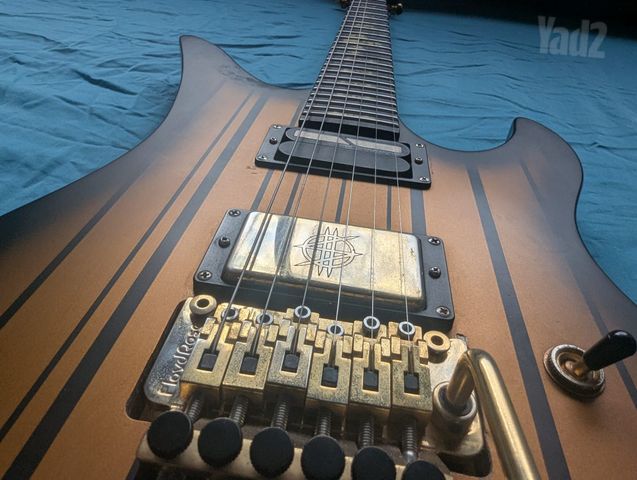 Schecter Synyster Custom-S