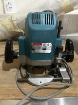 MAKITA 3612BR 2300W לעץ