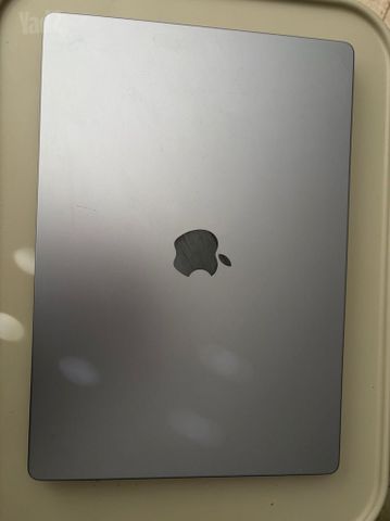 MacBook Pro 16 M1 Max