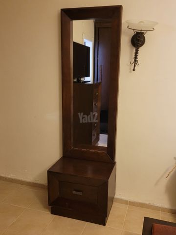 שידות מעץ מלא