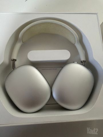 AirPods Max