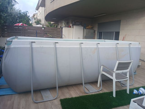 בריכה ביתית